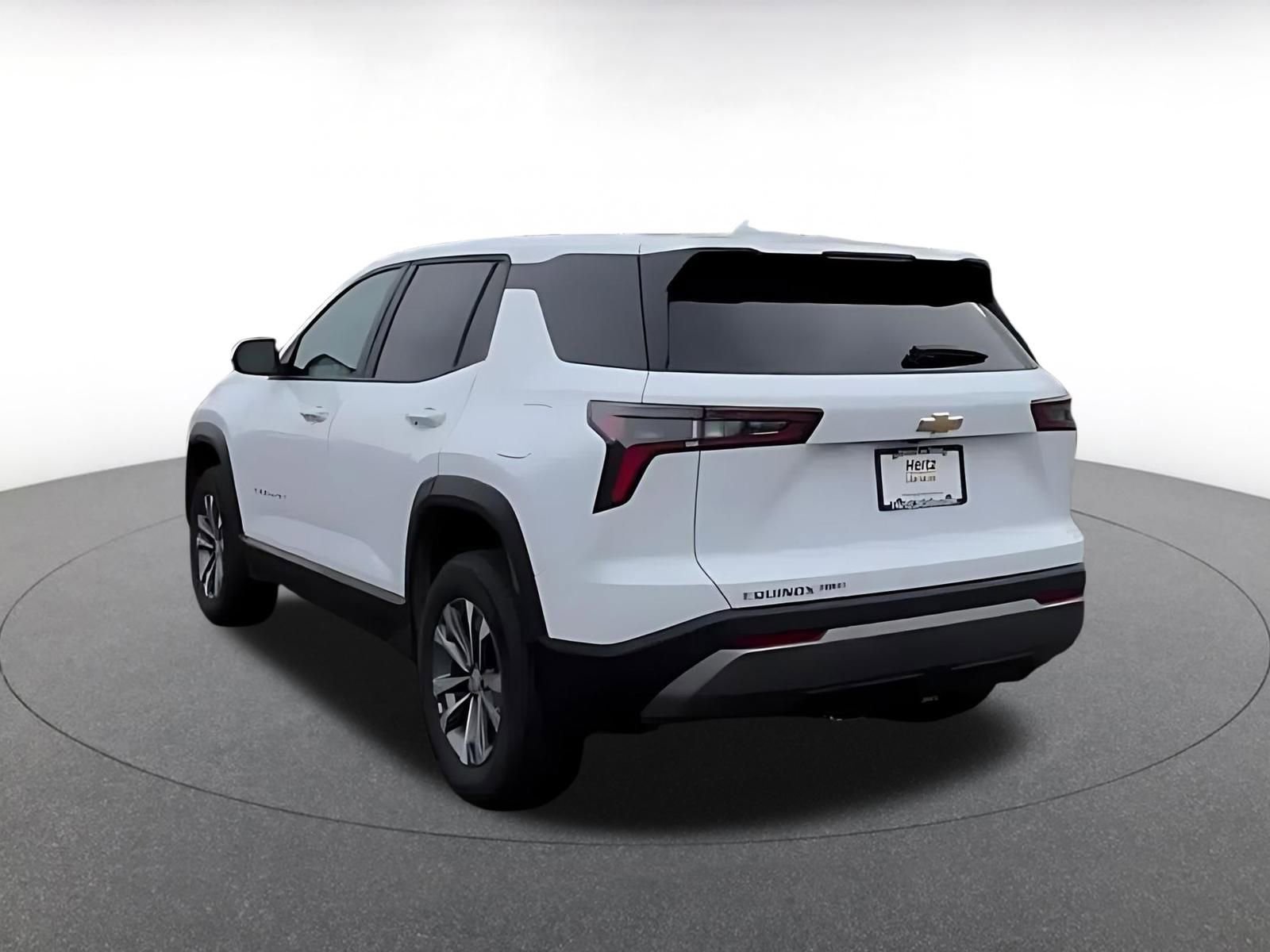 Used 2025 Chevrolet Equinox LT image 11