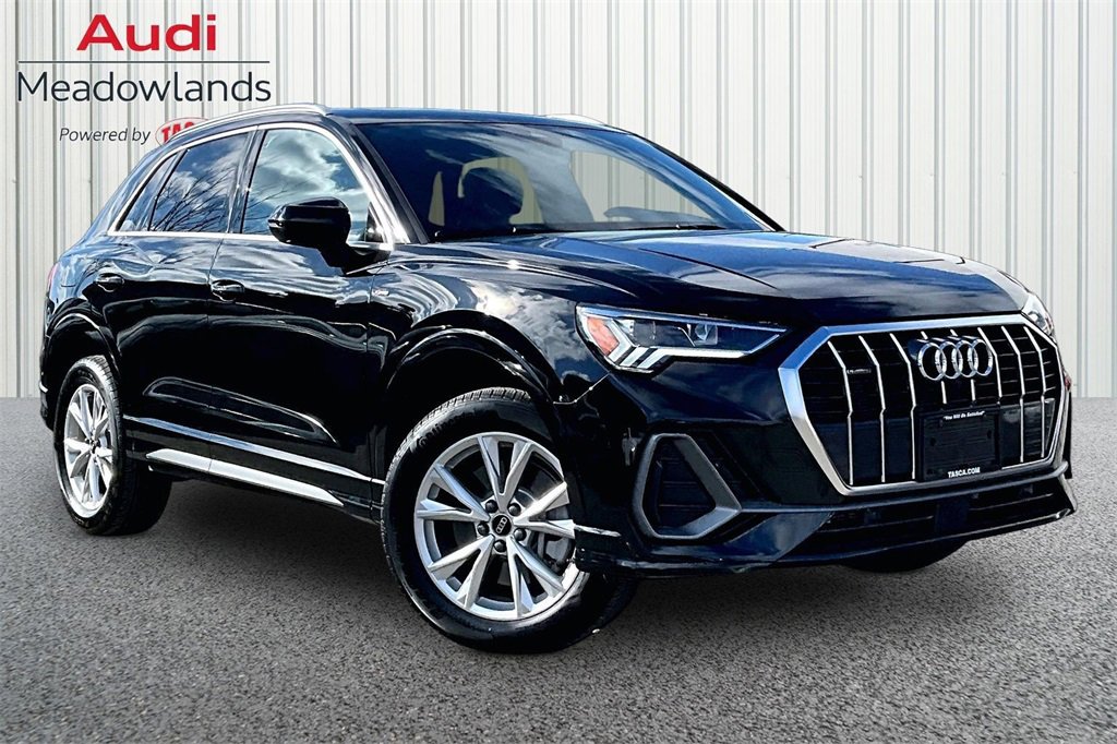 Used 2025 Audi Q3 2.0T Premium Plus w/ Premium Plus Package image 3