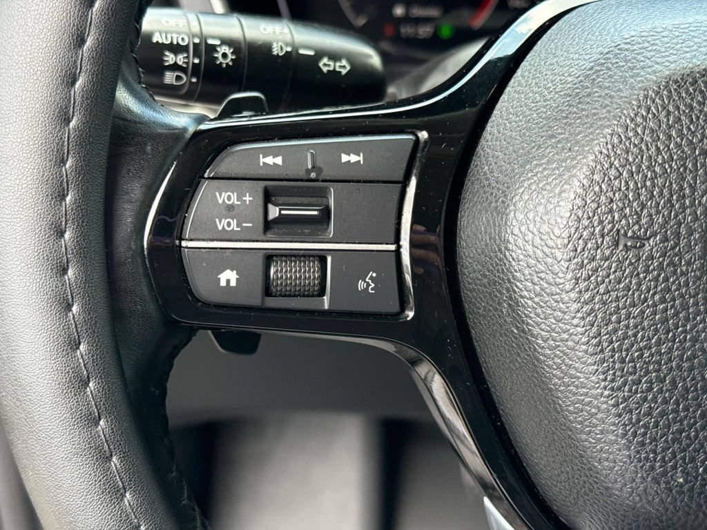 Used 2024 Honda Pilot Touring image 25