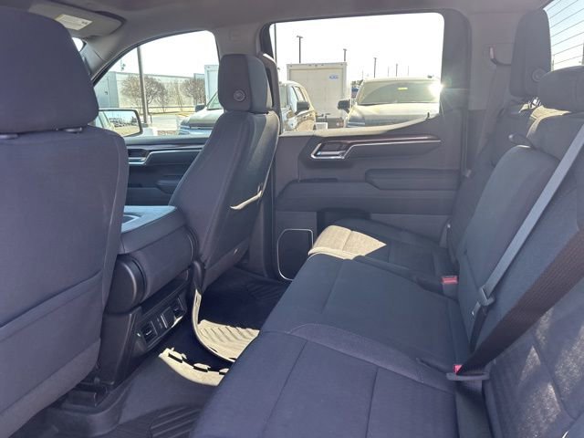 Used 2023 Chevrolet Silverado 1500 LT AWD/4WD image 28
