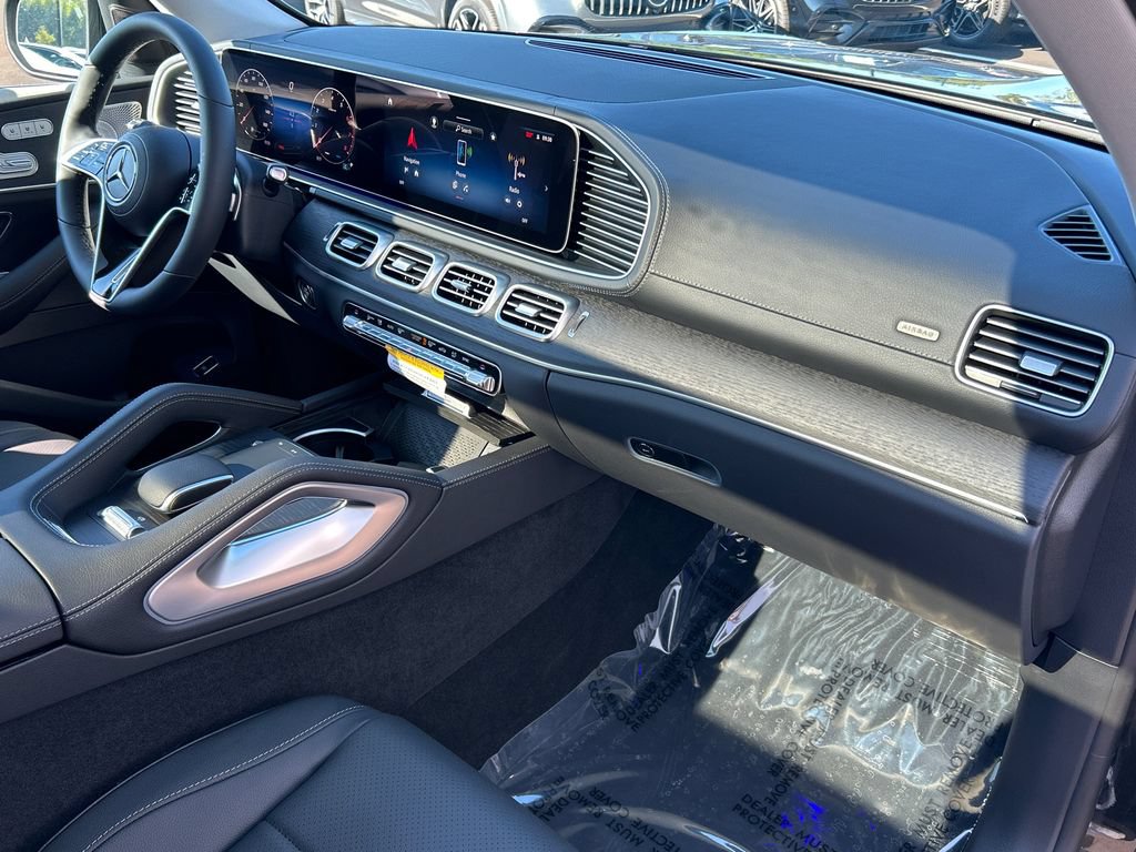 New 2026 Mercedes-Benz GLS 450 4MATIC image 30