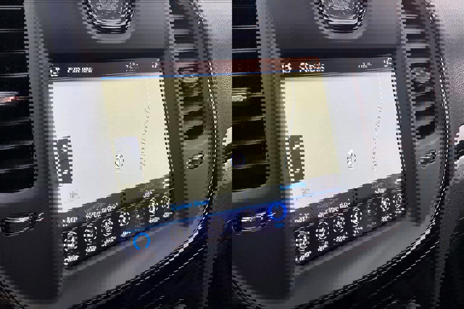 Used 2023 Chrysler 300 S image 31