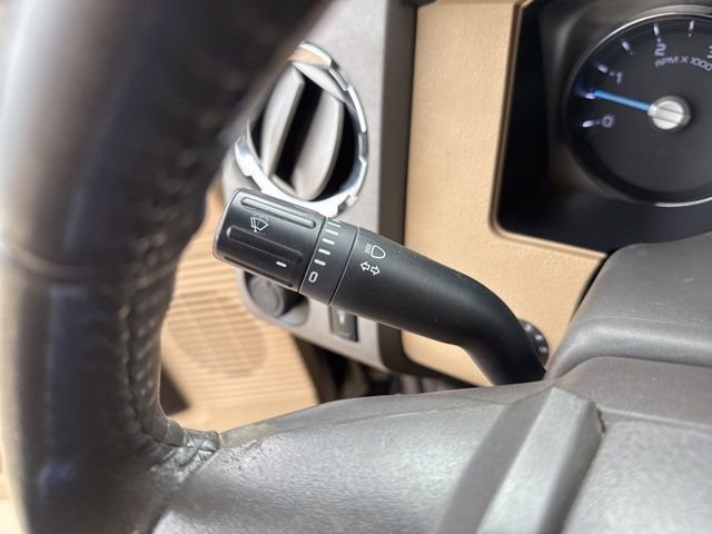 Used 2011 Ford F250 Lariat w/ Lariat Interior Pkg image 24