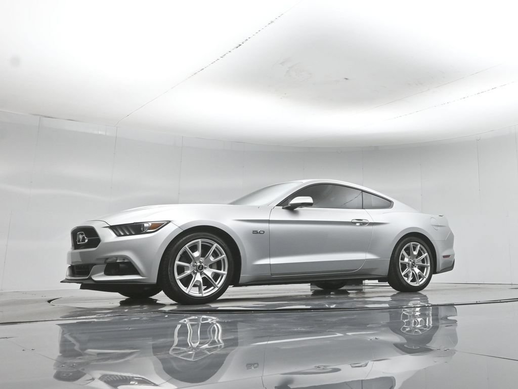 Used 2015 Ford Mustang GT Premium w/ Equipment Group 401A RWD image 47