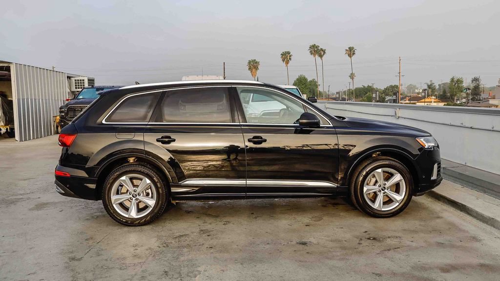 Used 2024 Audi Q7 2.0T Premium Plus AWD/4WD image 13