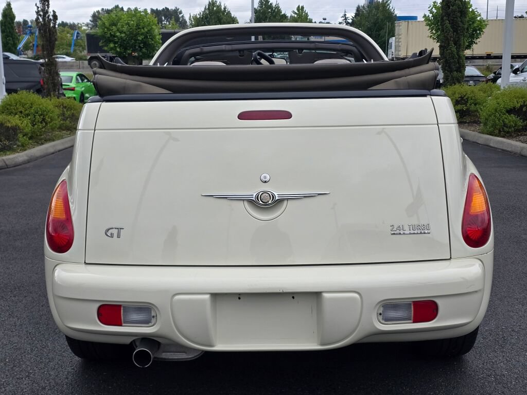 Used 2005 Chrysler PT Cruiser GT FWD image 4
