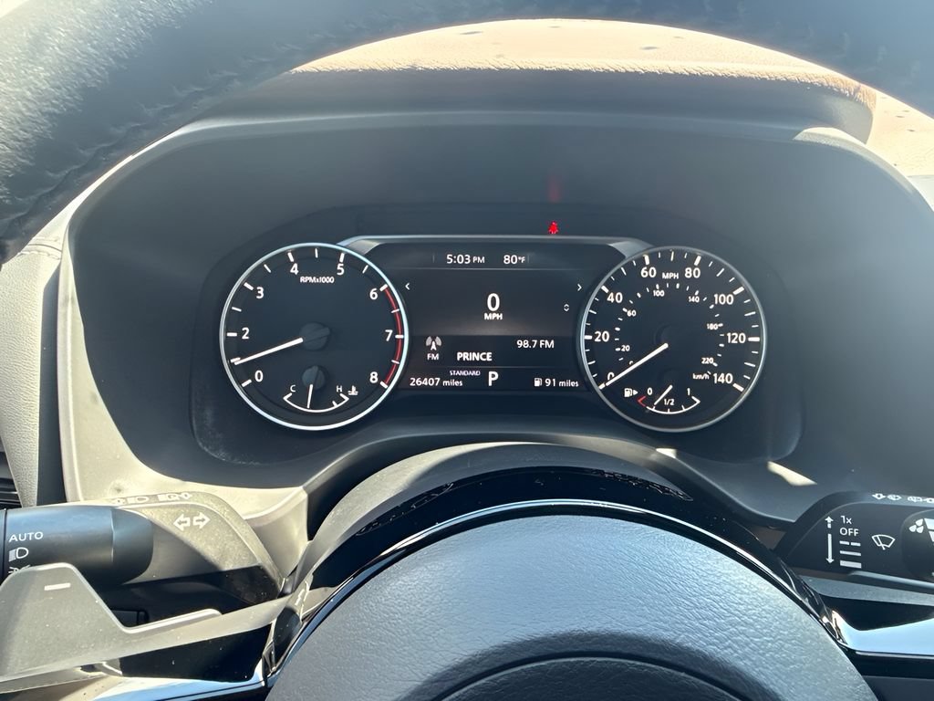 Used 2023 Nissan Rogue SL FWD image 14