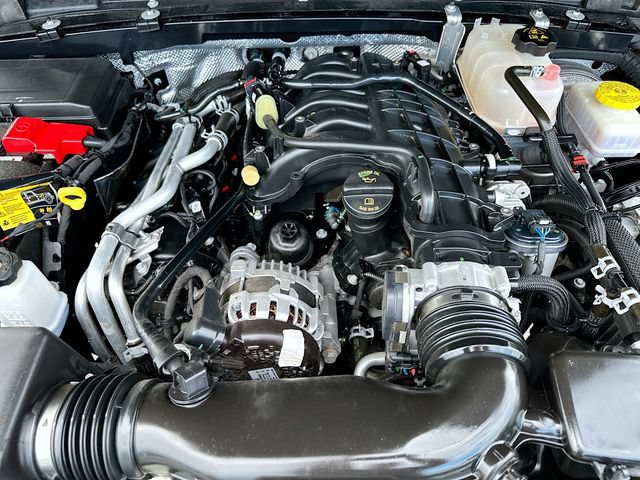 Used 2024 Jeep Wrangler Sport AWD/4WD image 28