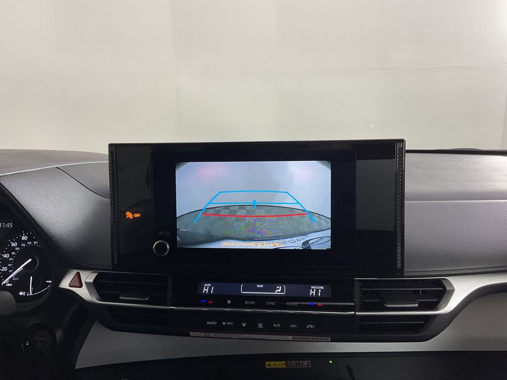 New 2026 Toyota Sienna LE image 25