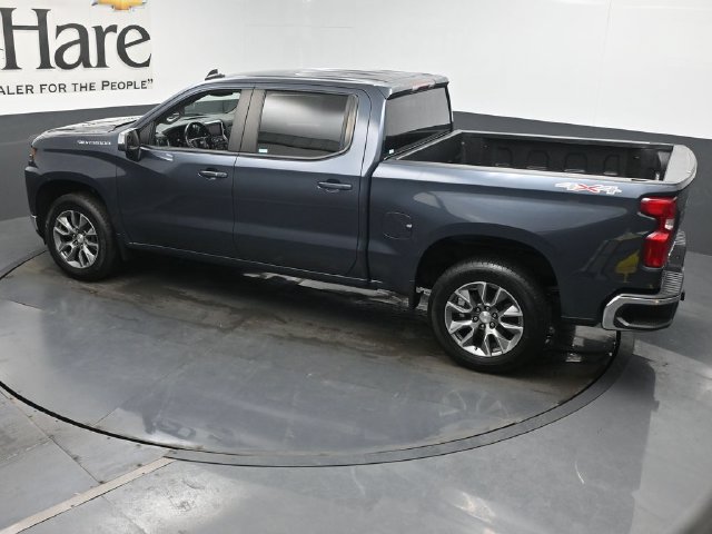 Used 2021 Chevrolet Silverado 1500 LT AWD/4WD image 46