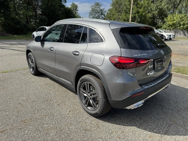 New 2026 Mercedes-Benz GLA 250 4MATIC image 5