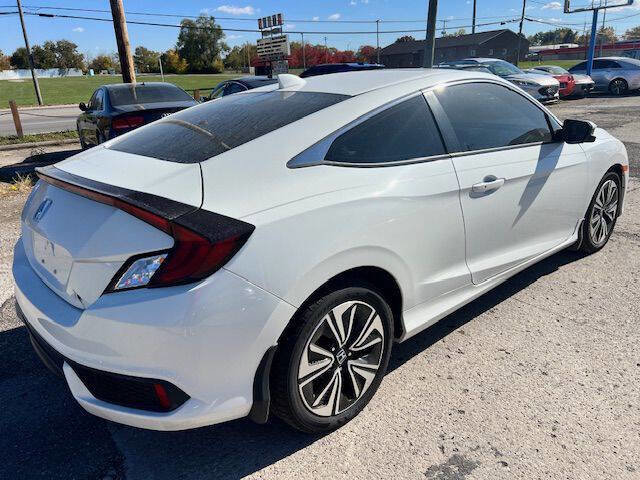 Used 2017 Honda Civic EX-T image 6