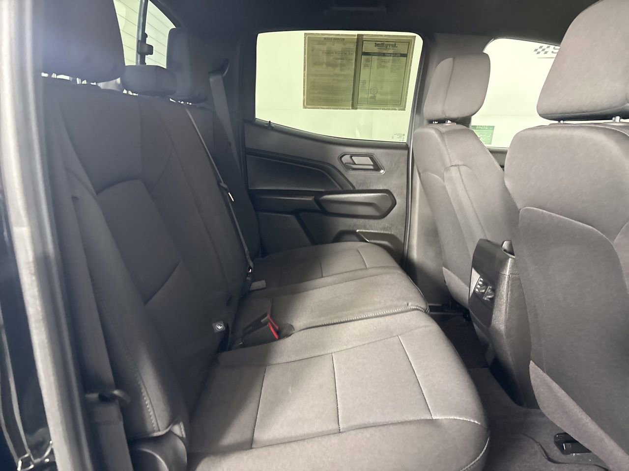 Used 2024 Chevrolet Colorado Trail Boss w/ Technology Package image 21