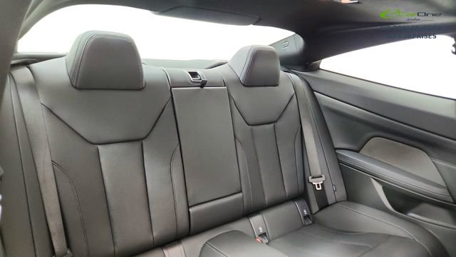 Used 2026 BMW M440i Coupe image 24