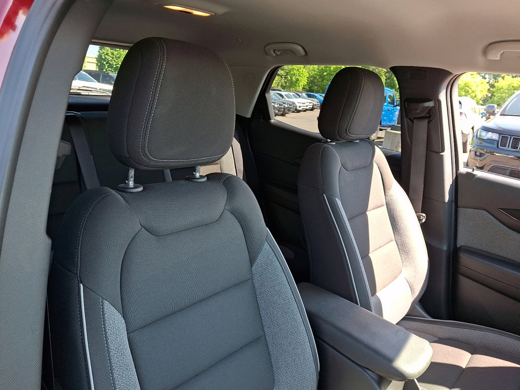Used 2025 Chevrolet TrailBlazer LT AWD/4WD image 13
