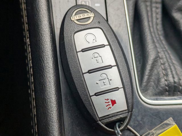 Used 2022 Nissan Kicks SV FWD image 31