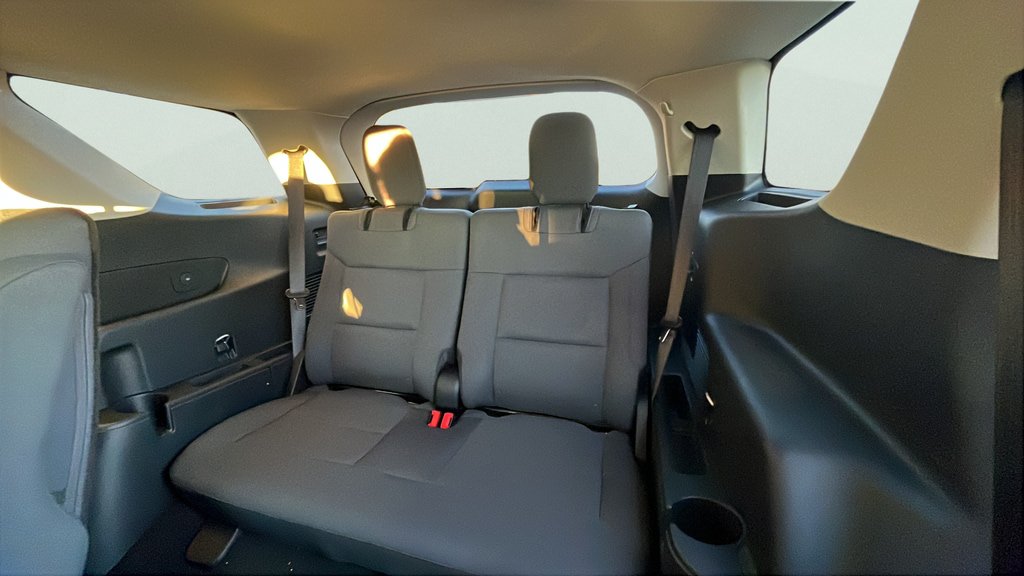 New 2026 Ford Explorer Active AWD/4WD image 18