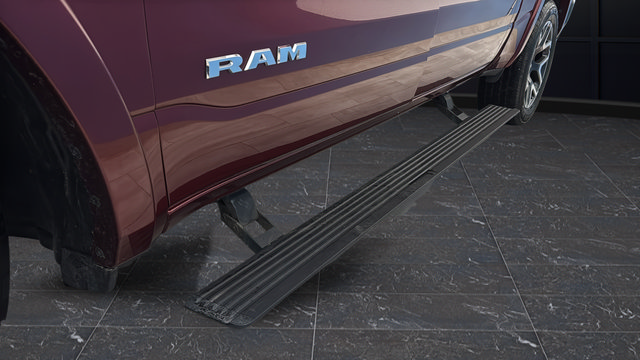Used 2025 RAM 1500 Laramie AWD/4WD image 45