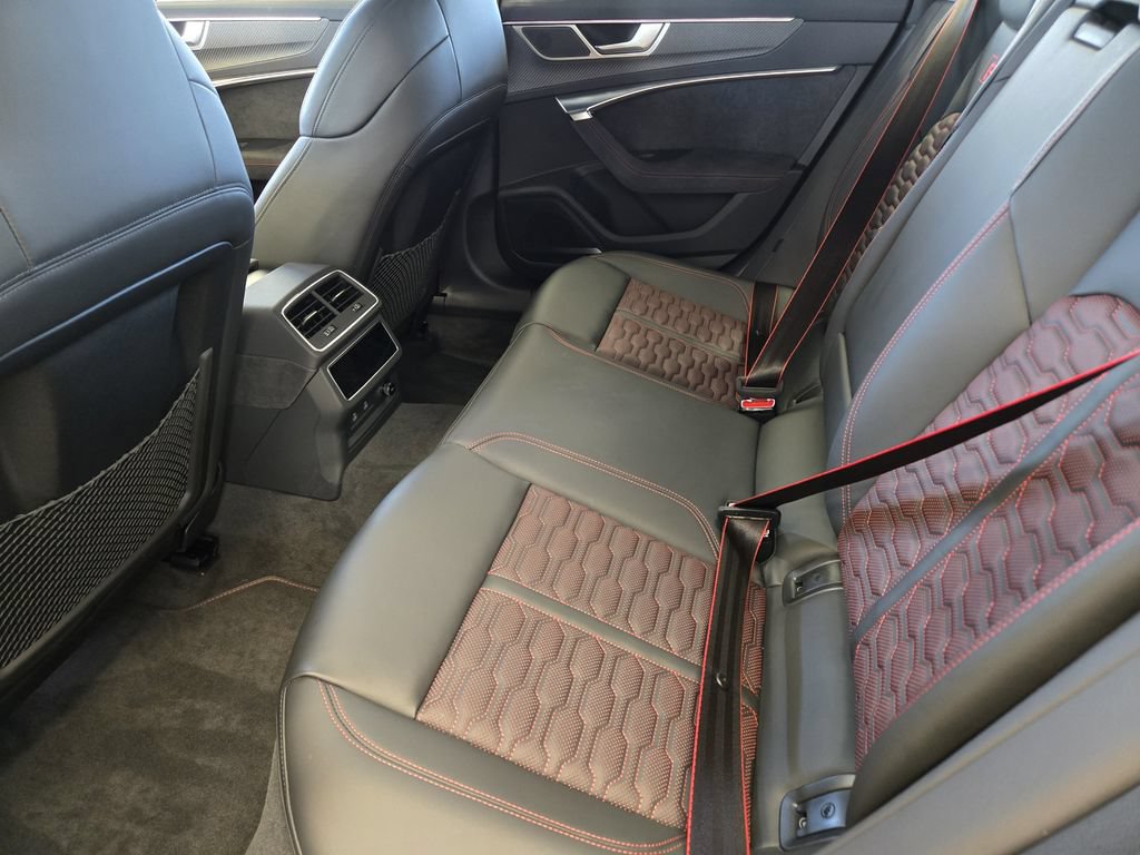 Used 2025 Audi RS 6 performance AWD/4WD image 25