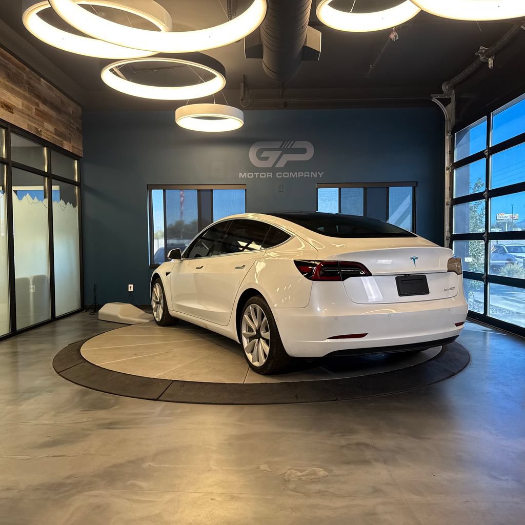 Used 2020 Tesla Model 3 Performance AWD/4WD image 5