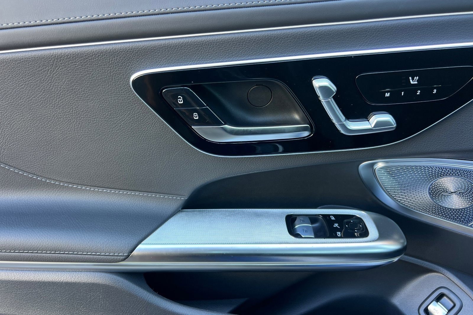 New 2025 Mercedes-Benz CLE 450 4MATIC Coupe image 13