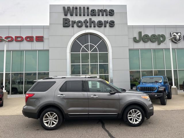 Used 2012 Ford Explorer XLT AWD/4WD image 5
