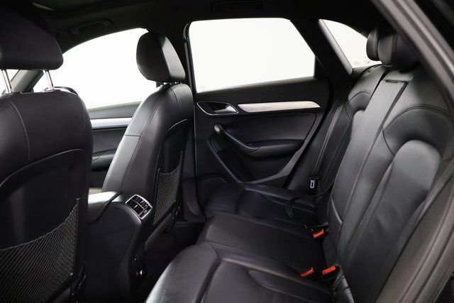 Used 2018 Audi Q3 2.0T Premium w/ Convenience Package image 27