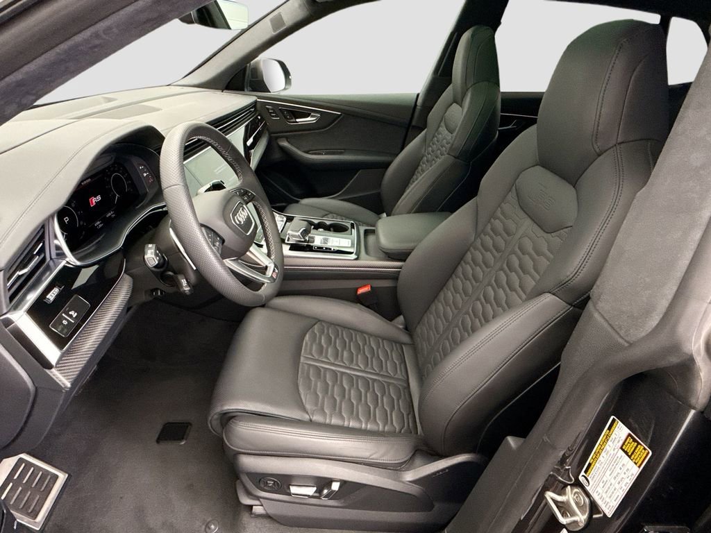 Certified 2025 Audi RS Q8 performance image 18