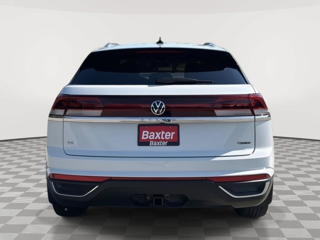 Certified 2025 Volkswagen Atlas Cross Sport SE AWD/4WD image 10