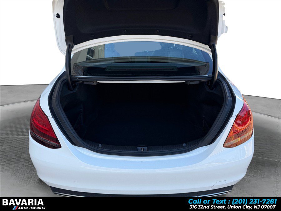 Used 2019 Mercedes-Benz C 300 4MATIC Sedan image 19