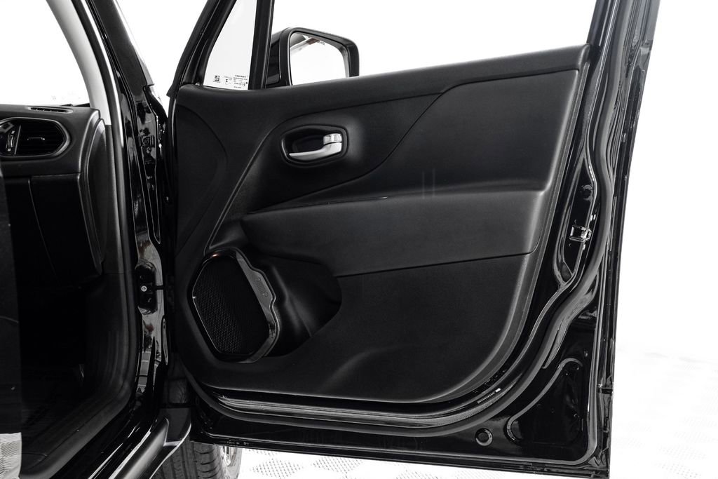 Used 2023 Jeep Renegade Altitude w/ Sun/Sound Group image 46