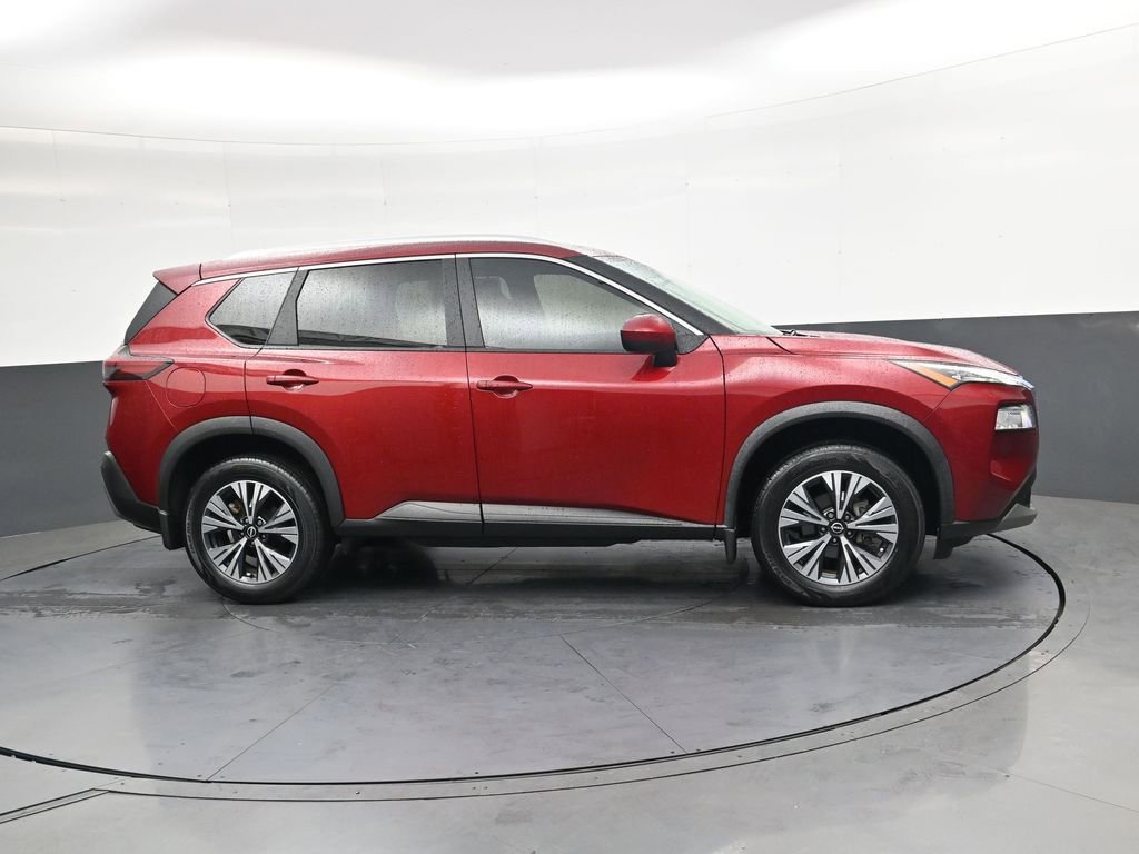 Used 2023 Nissan Rogue SV w/ SV Premium B Package FWD image 3