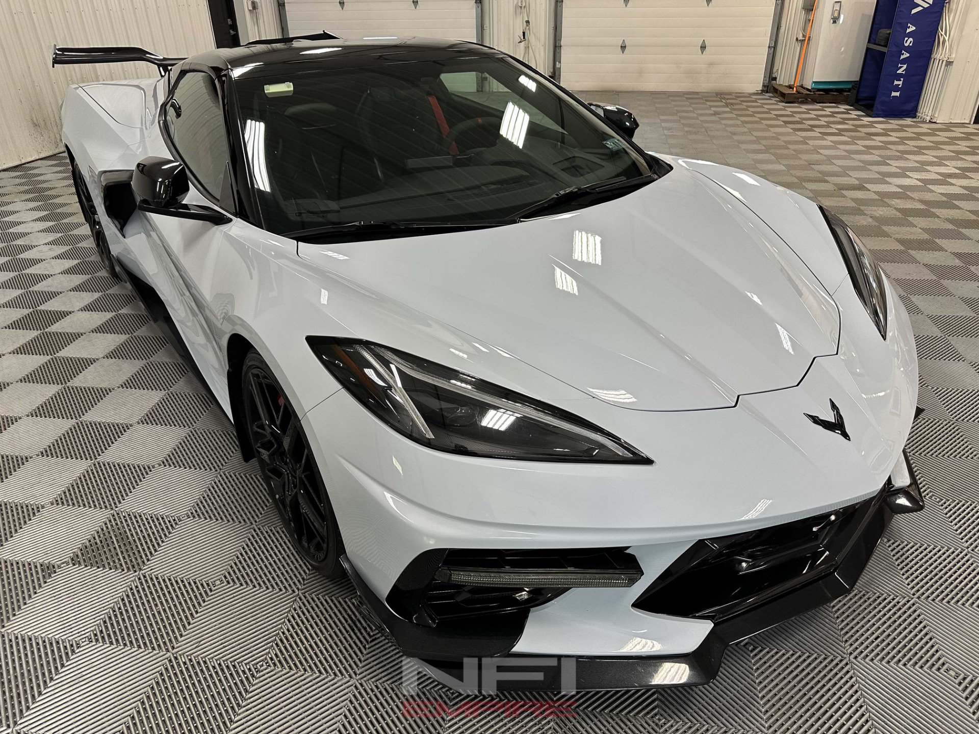 Used 2021 Chevrolet Corvette Stingray Premium Conv w/ Z51 Performance Package RWD image 5
