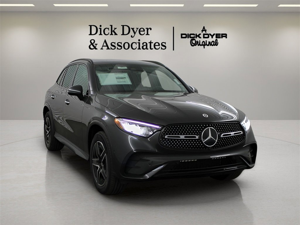 Used 2025 Mercedes-Benz GLC 300
