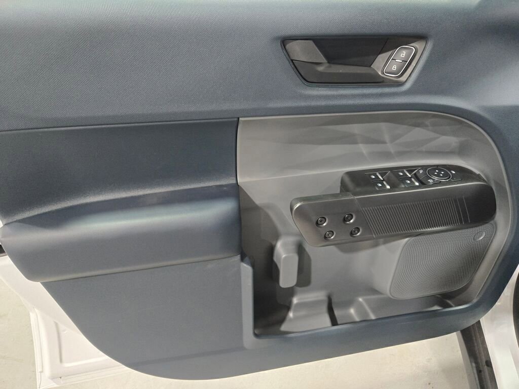 New 2025 Ford Maverick XLT w/ XLT Luxury Package image 22