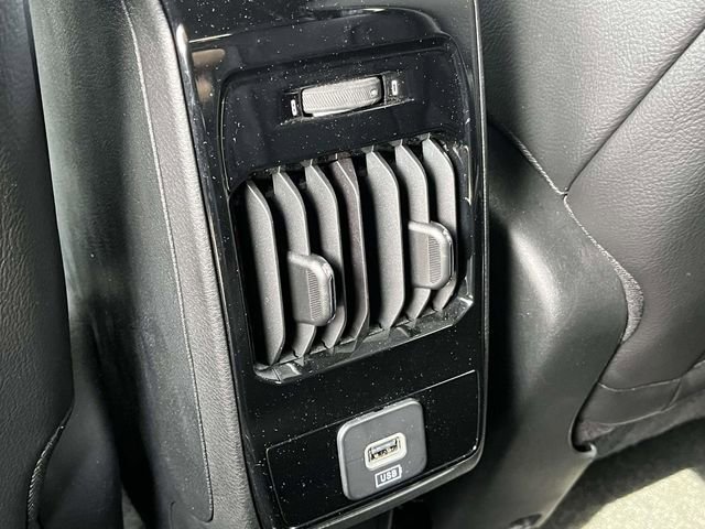 Used 2023 Jeep Compass Latitude image 19