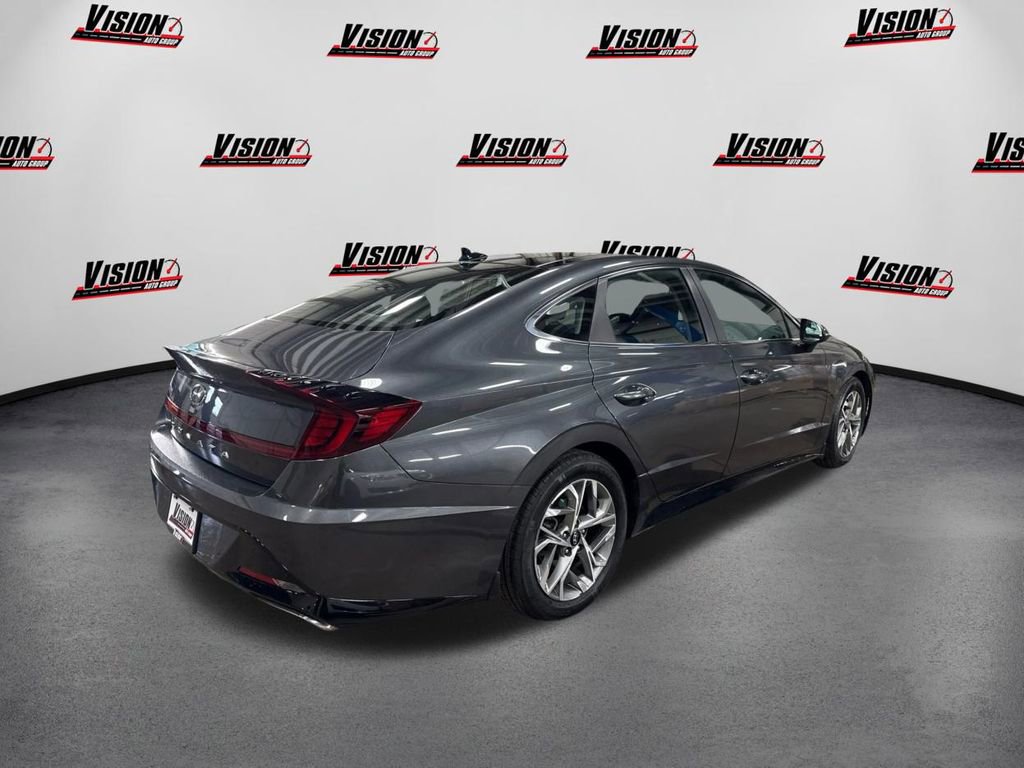 Certified 2022 Hyundai Sonata SEL w/ Convenience Package image 5