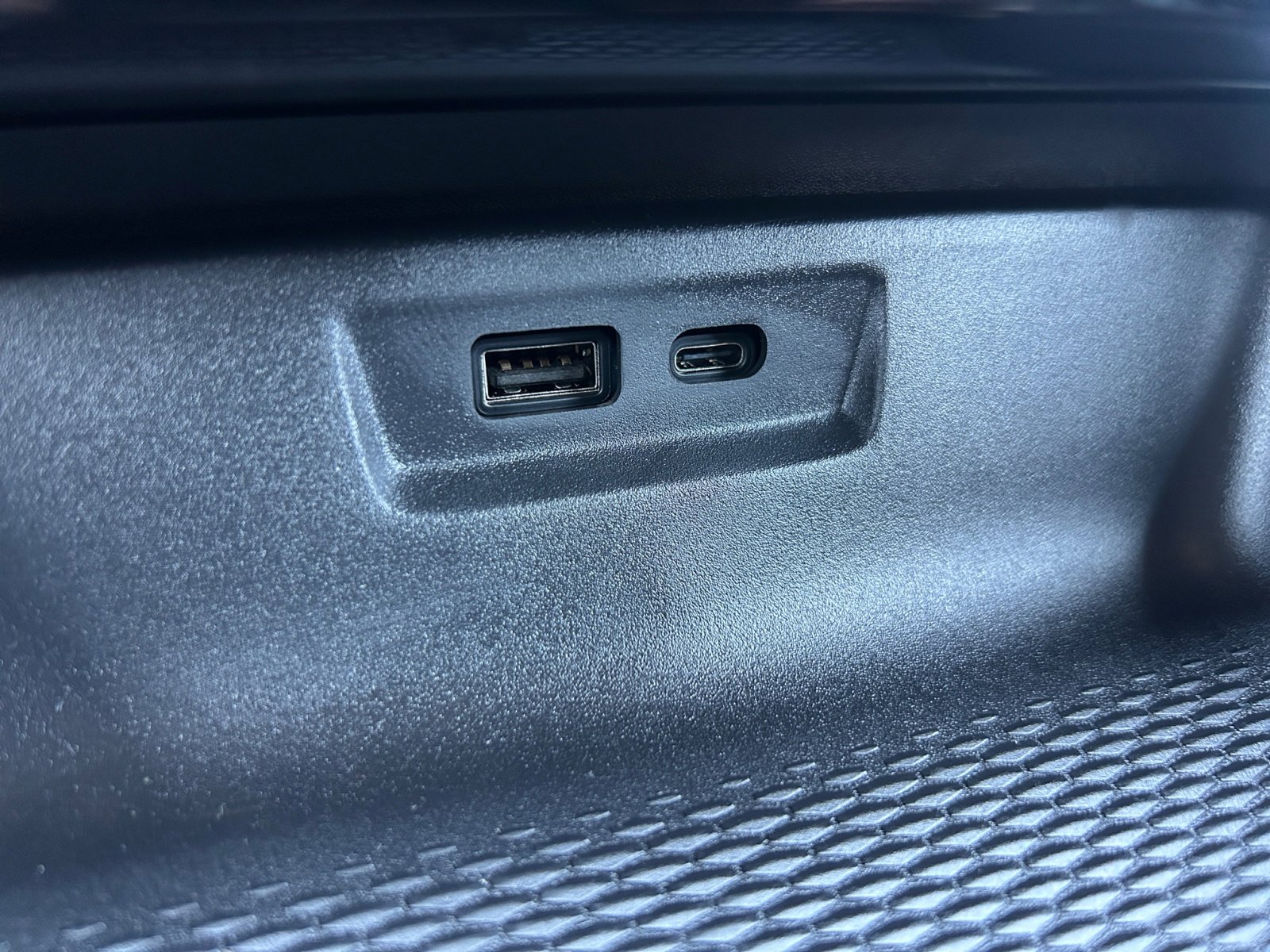New 2026 GMC Terrain AT4 w/ Convenience Package III image 20
