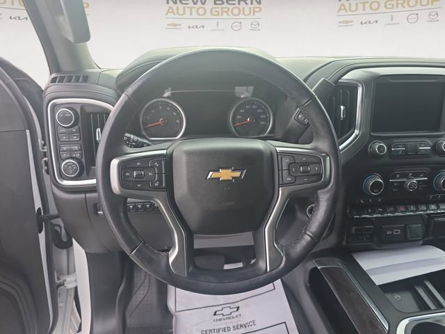 Used 2022 Chevrolet Silverado 2500 LTZ w/ LTZ Premium Package image 12