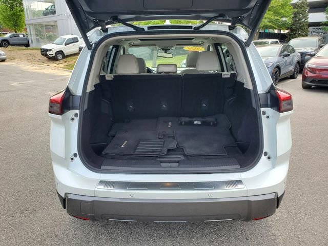 Certified 2024 Nissan Rogue SL w/ SL Premium Package FWD image 10