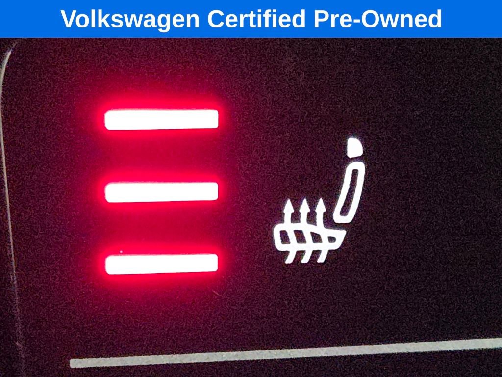 Certified 2023 Volkswagen Tiguan SE R-Line image 30