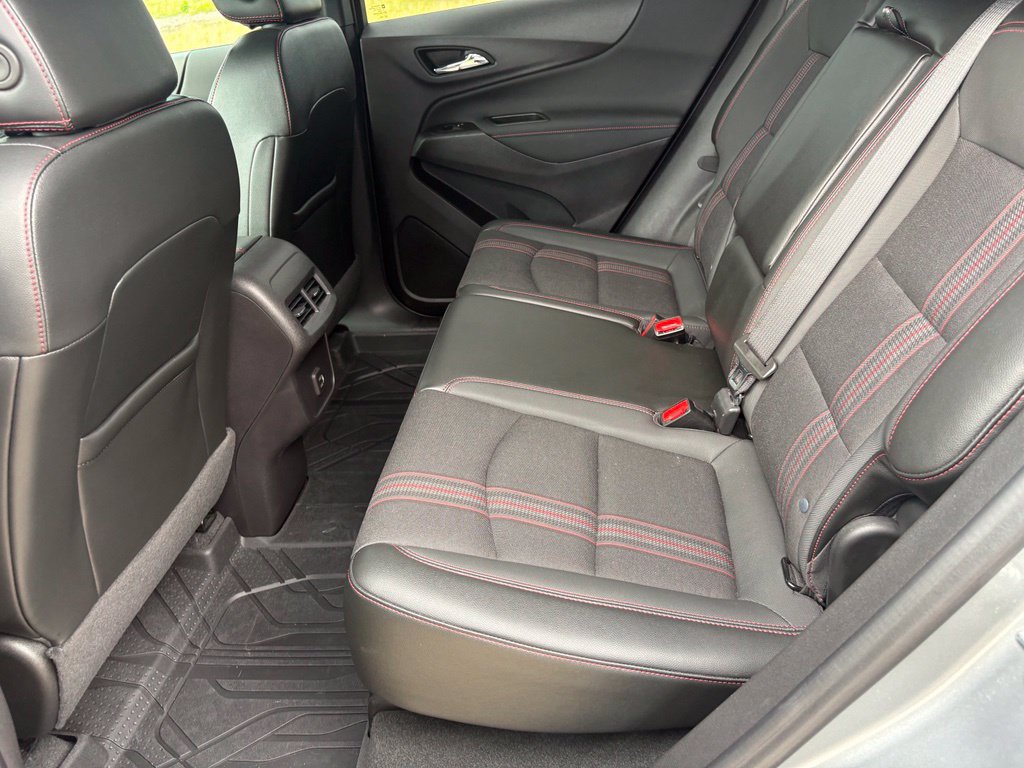 Used 2024 Chevrolet Equinox RS FWD image 41