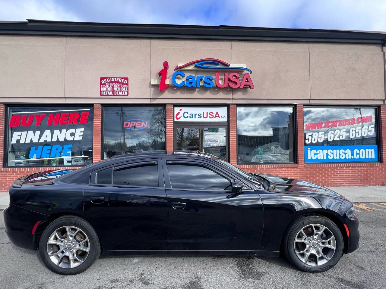 Used 2015 Dodge Charger SXT w/ Rallye Group AWD/4WD image 1