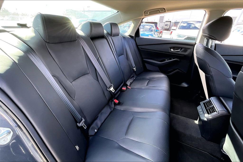 Used 2023 Honda Accord Touring image 31