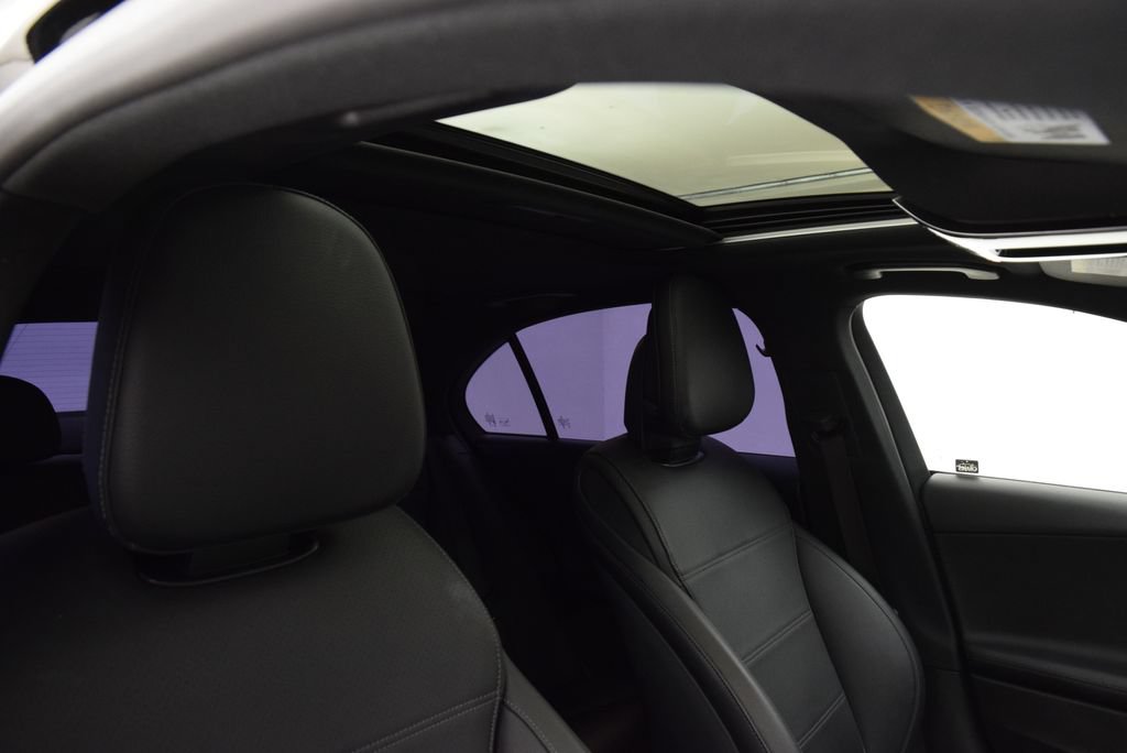 Used 2024 Mercedes-Benz C 300 Sedan image 18