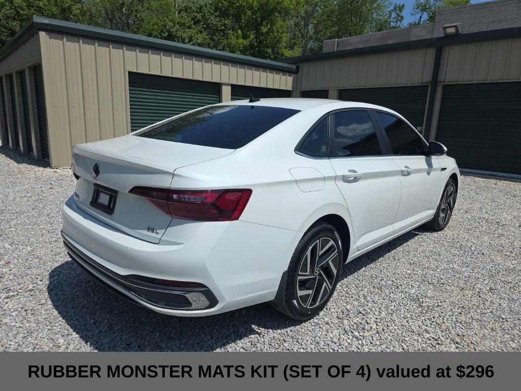 Used 2023 Volkswagen Jetta SEL FWD image 6