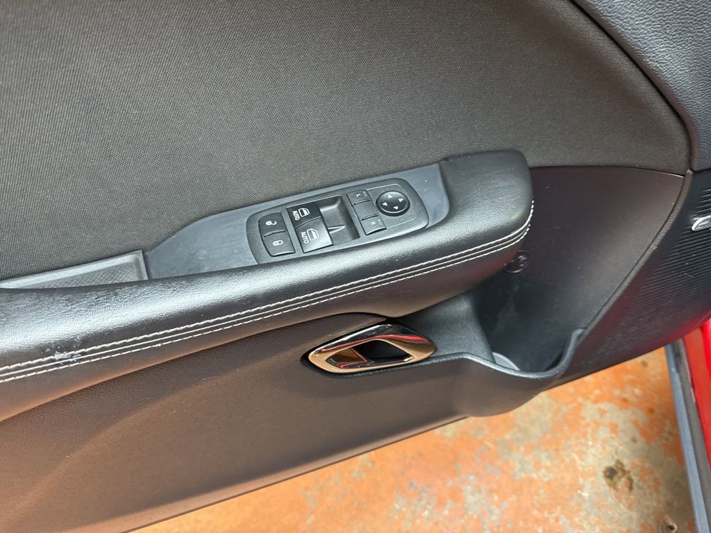 Used 2016 Dodge Challenger R/T Scat Pack w/ Leather Interior Group image 14