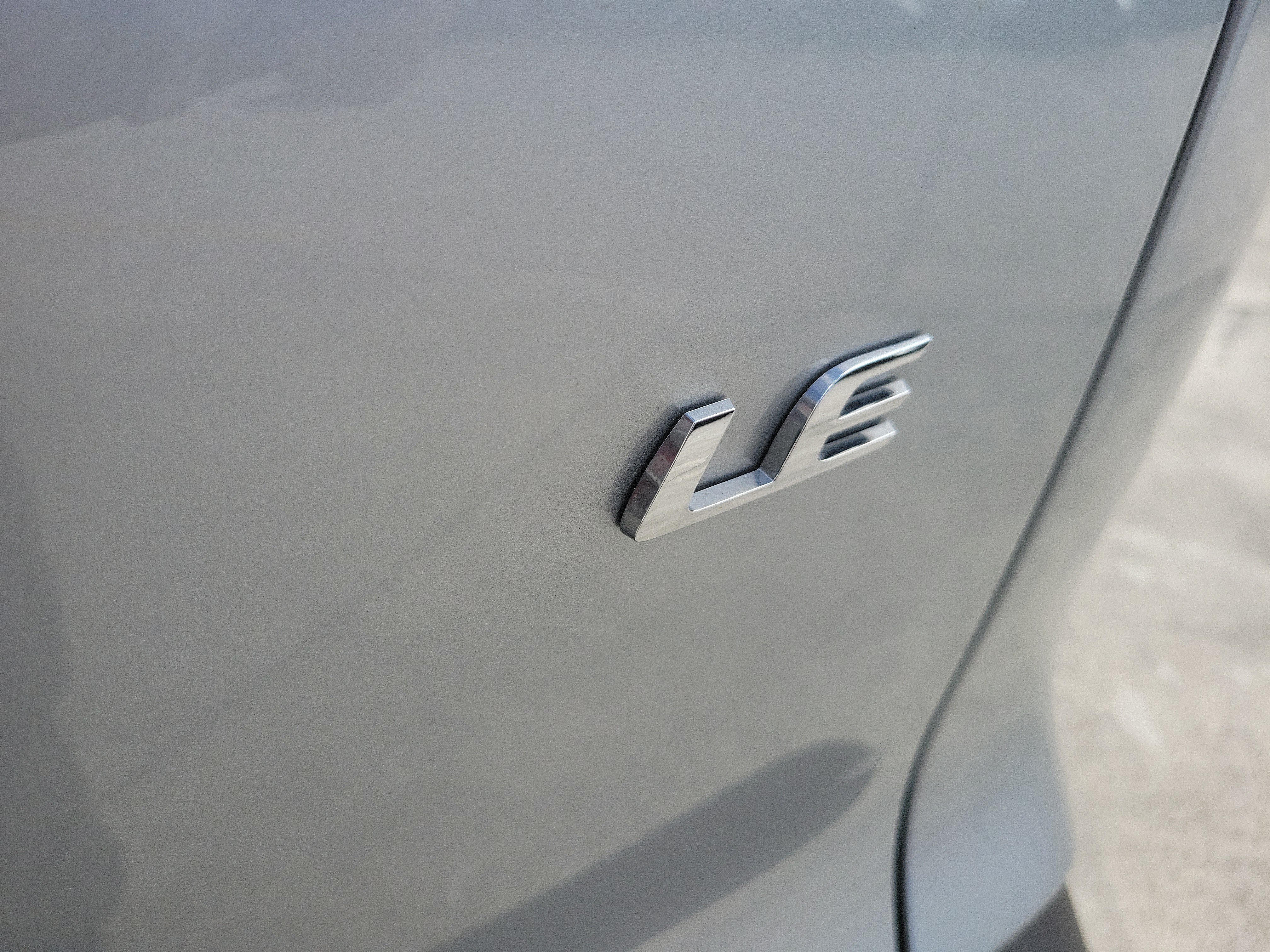 Used 2024 Toyota Corolla Cross LE FWD image 9