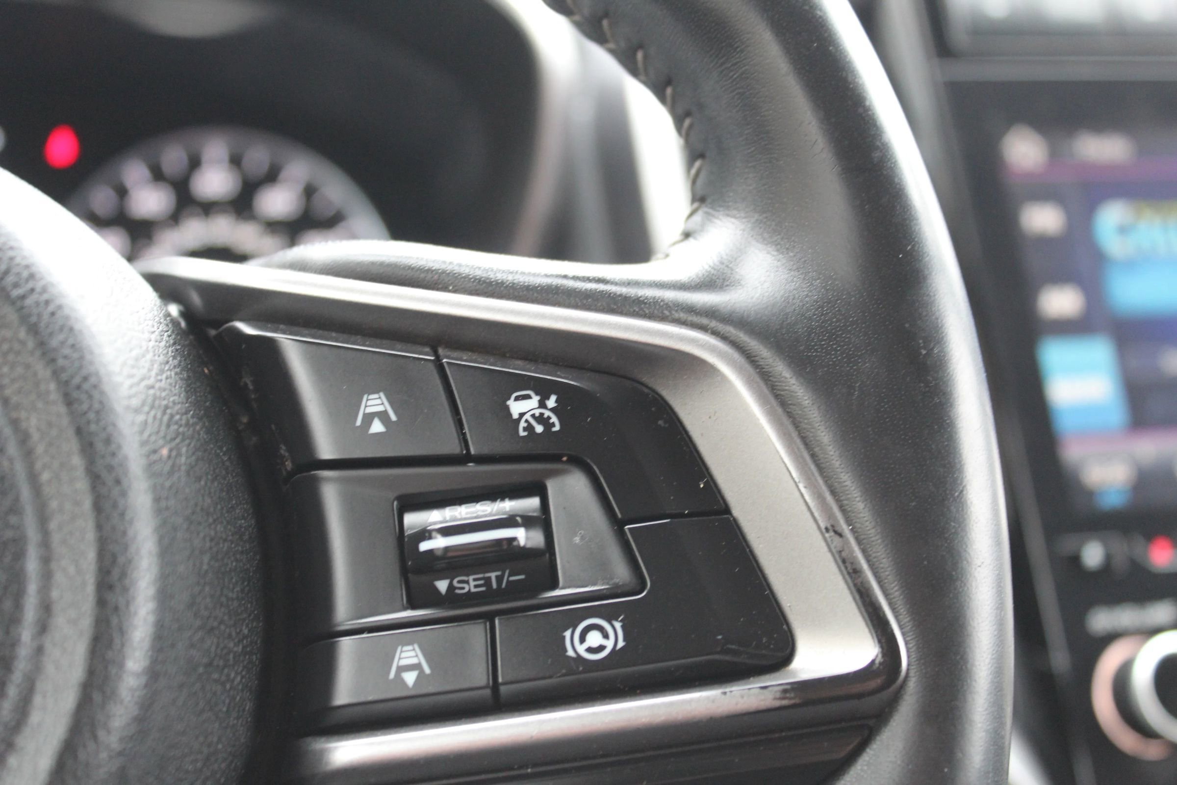 Used 2021 Subaru Ascent Touring image 29