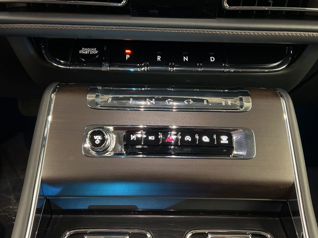 Used 2026 Lincoln Aviator Reserve image 15